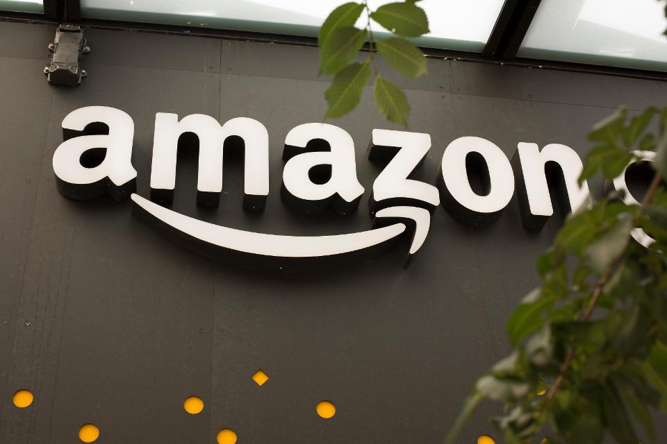 Amazon Makes Entry Into Grocery Business As It Buys Whole Foods For $13 ...